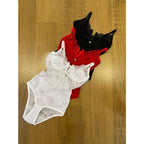 Body Jade em Renda com Decote em V e Abertura Inferior