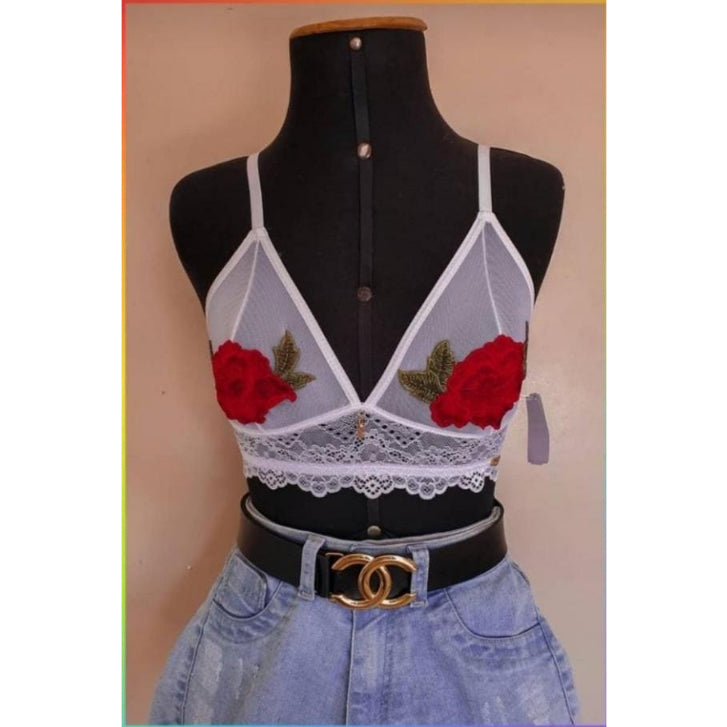 Top Aplicaçao (Top com Aplicações em Tule e Fecho).