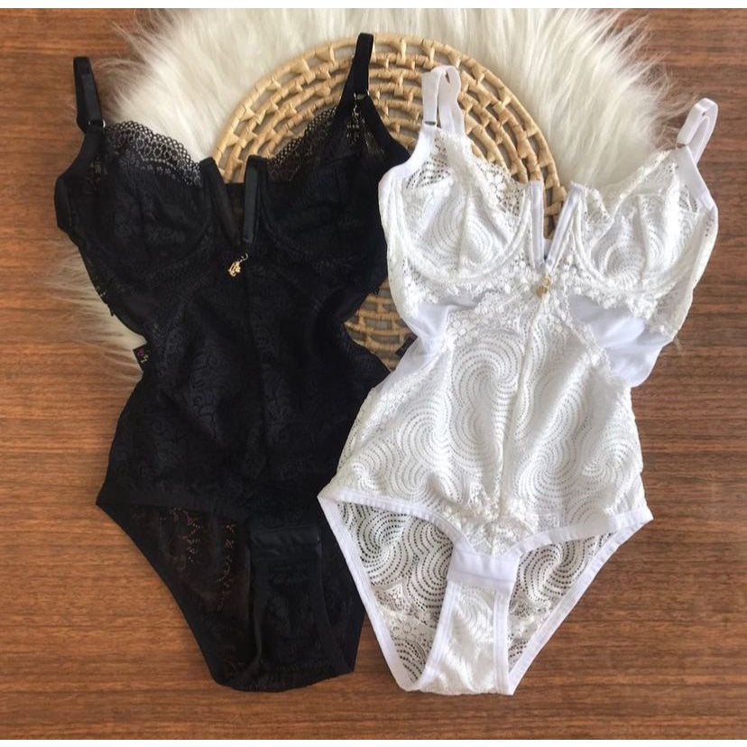 Body Jade em Renda com Decote em V e Abertura Inferior