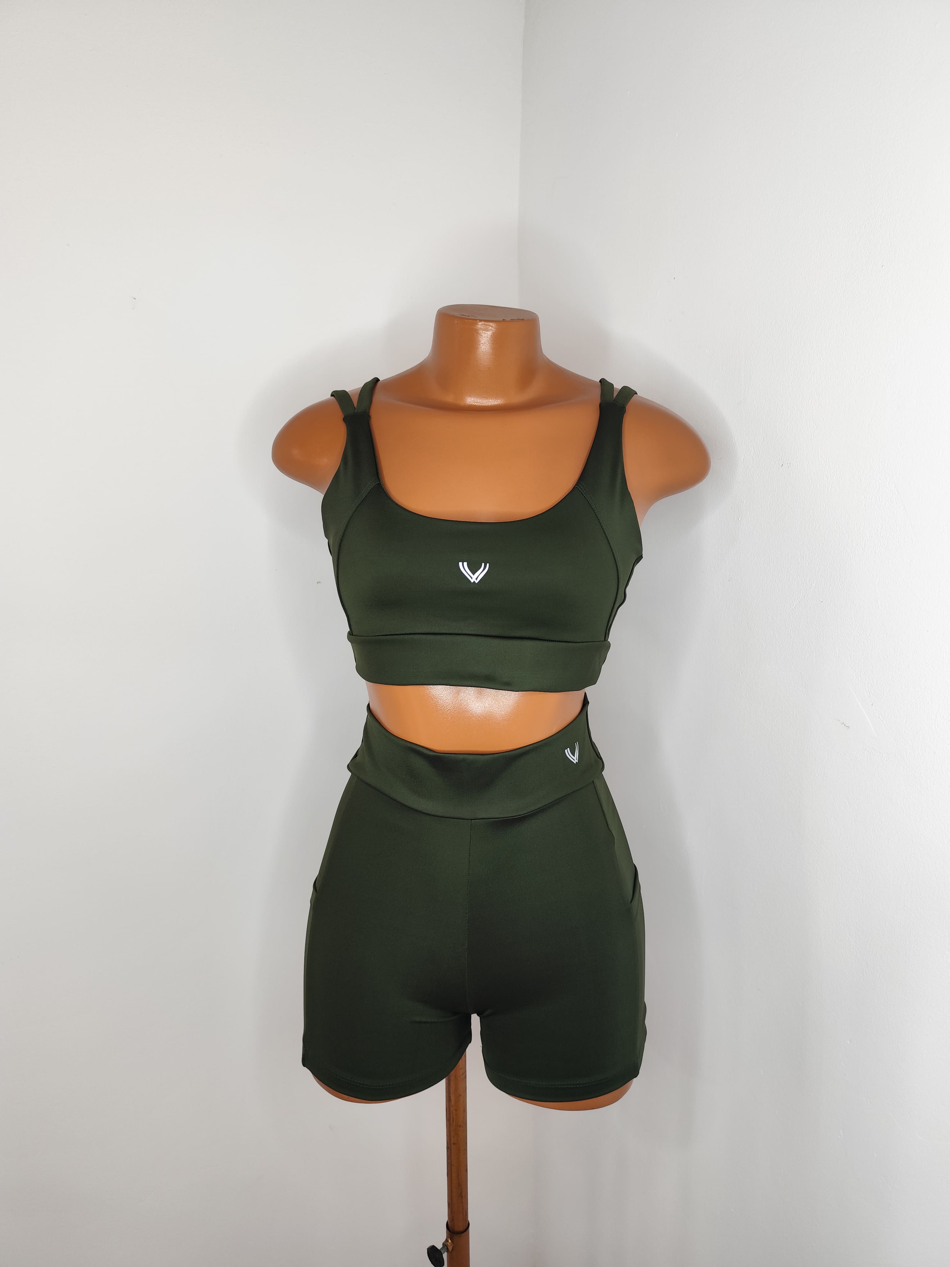 2001700080192