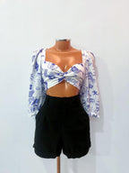 Cropped Feminino Lara com Manga Longa e Amarração nas Costas