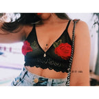 Top Aplicaçao (Top com Aplicações em Tule e Fecho).