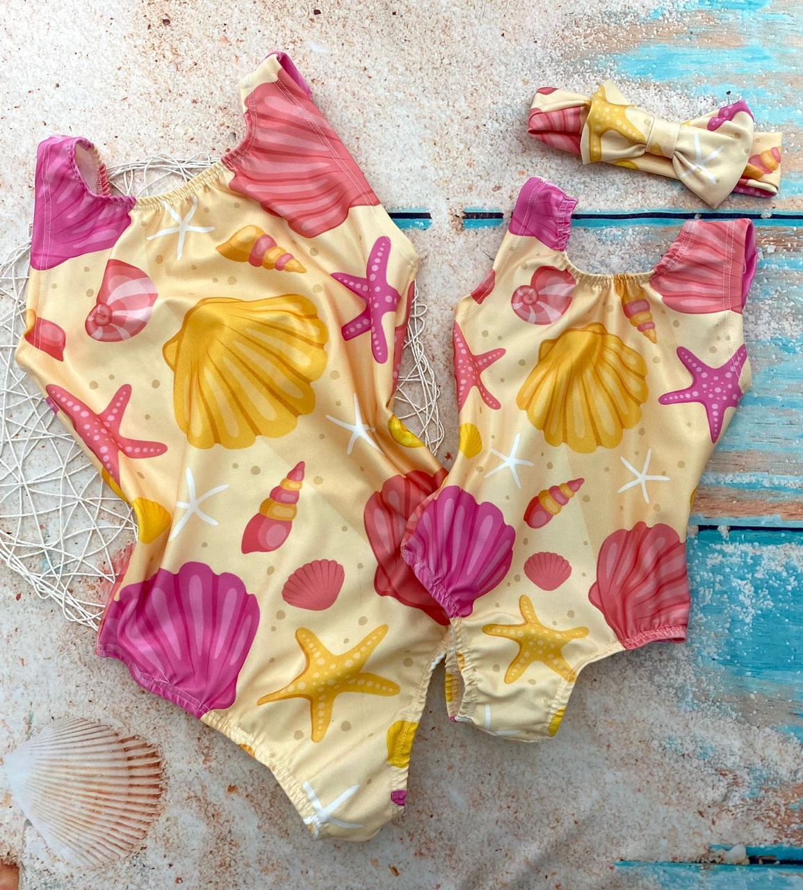 Kit Body Mãe e Filha com Estampas Variadas: Estilo e Conforto para Duas
