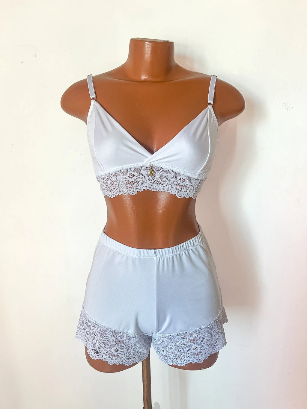 Baby Doll Andressa Adulto Microfibra e Renda Sensual