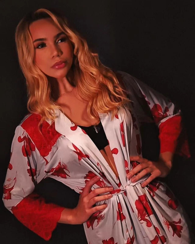 Robe Isis
