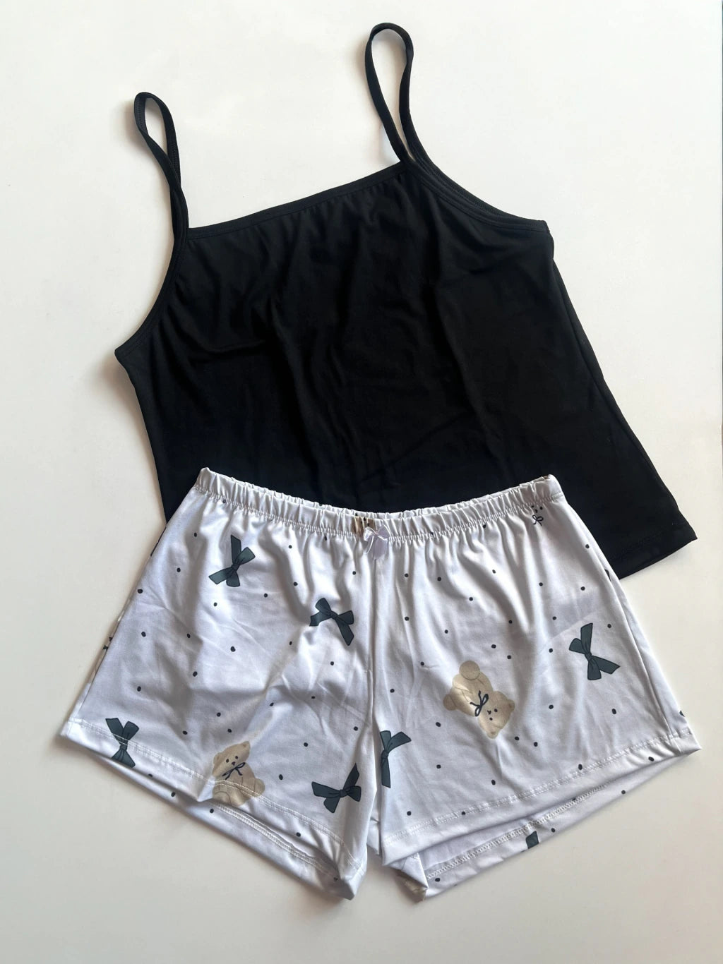 Baby Doll Ana no suede com estampas divertidas e alças finas